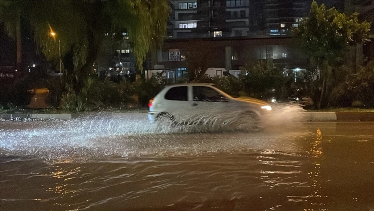 11 ARALIK OKULLAR TATİL Mİ 2023 İSTANBUL || Yarın İstanbul'da okullar tatil mi, var mı, yok mu, ders işlenecek mi?