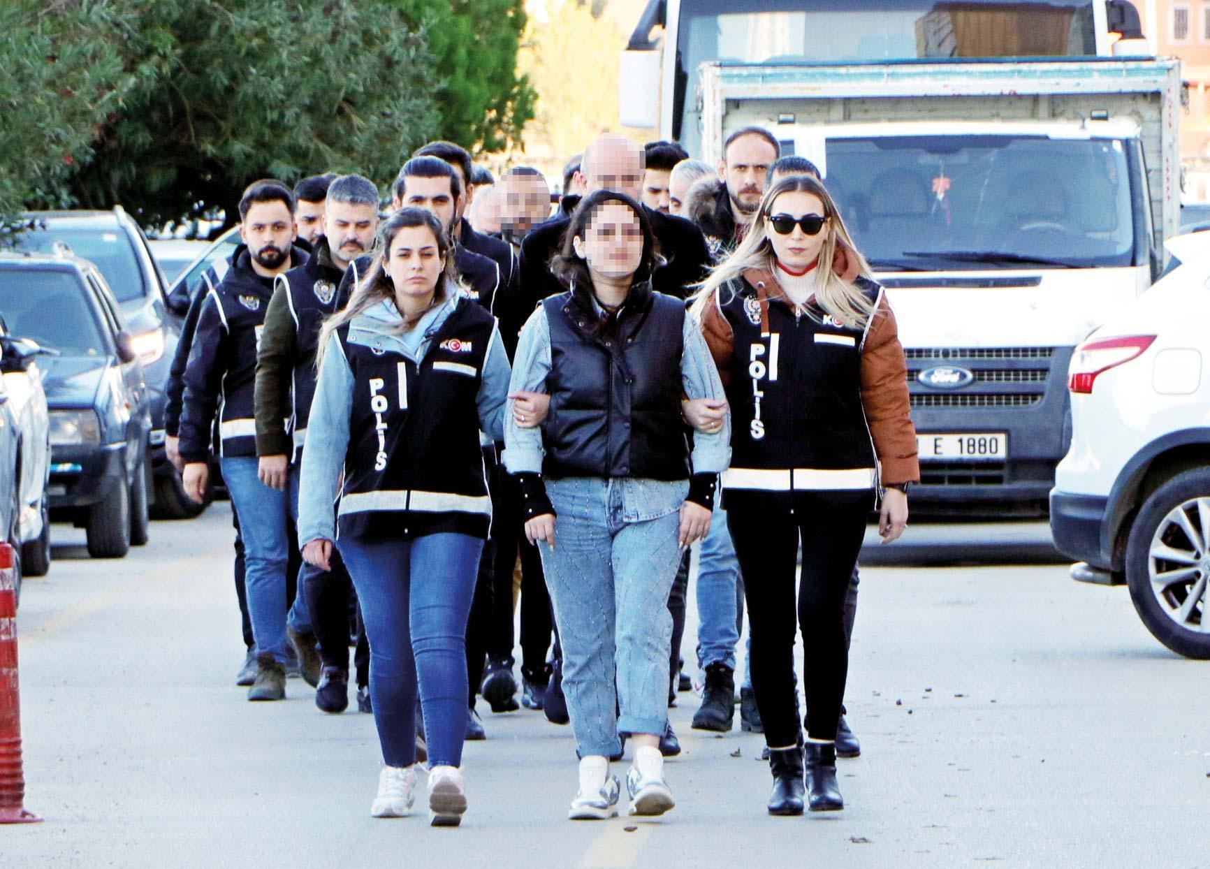 Adana Büyükşehir’e ‘rüşvet’ operasyonu