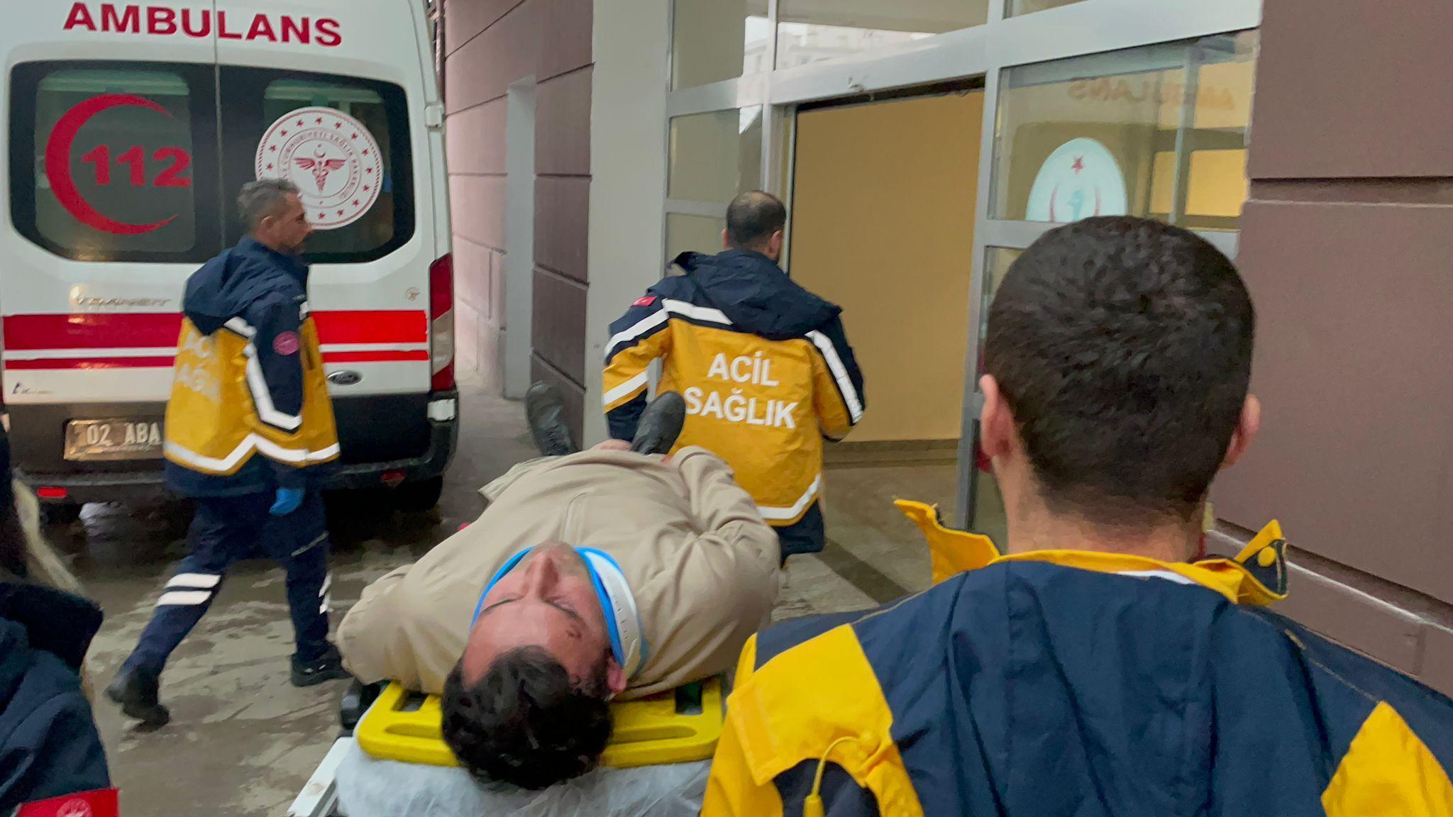 Adıyaman'da askerleri taşıyan zırhlı araç devrildi: 3 yaralı