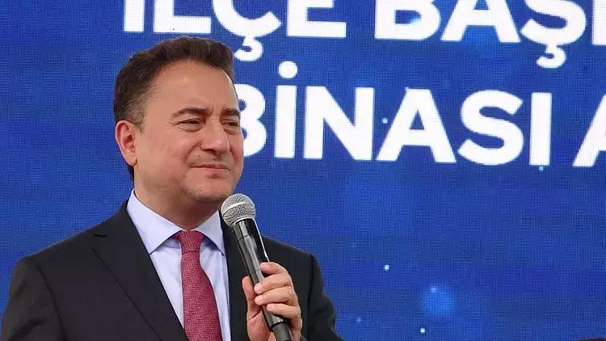 Ali Babacan'ın anne acısı... Bir ay önce de babasını kaybetmişti