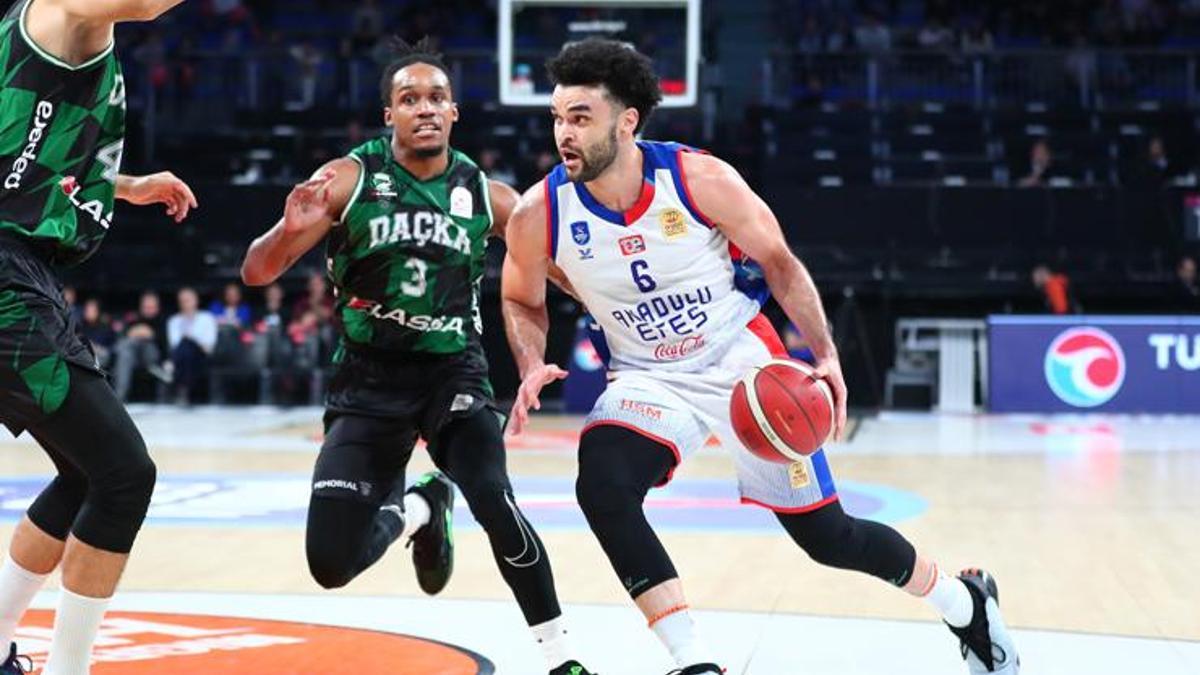 Anadolu Efes - Darüşşafaka Lassa: 85-78