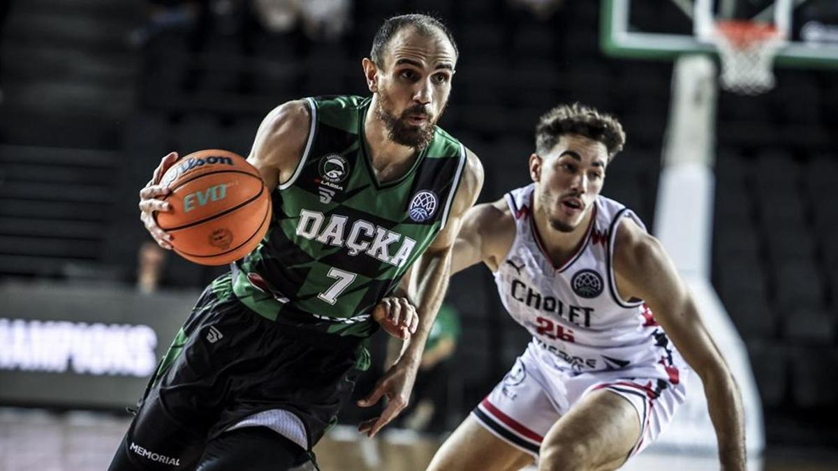 Anadolu Efes, Rıdvan Öncel'i kadrosuna kattı