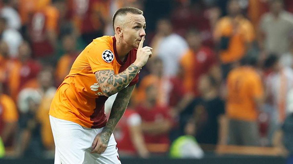 Angelino'dan sürpriz istek! 10 maç daha...