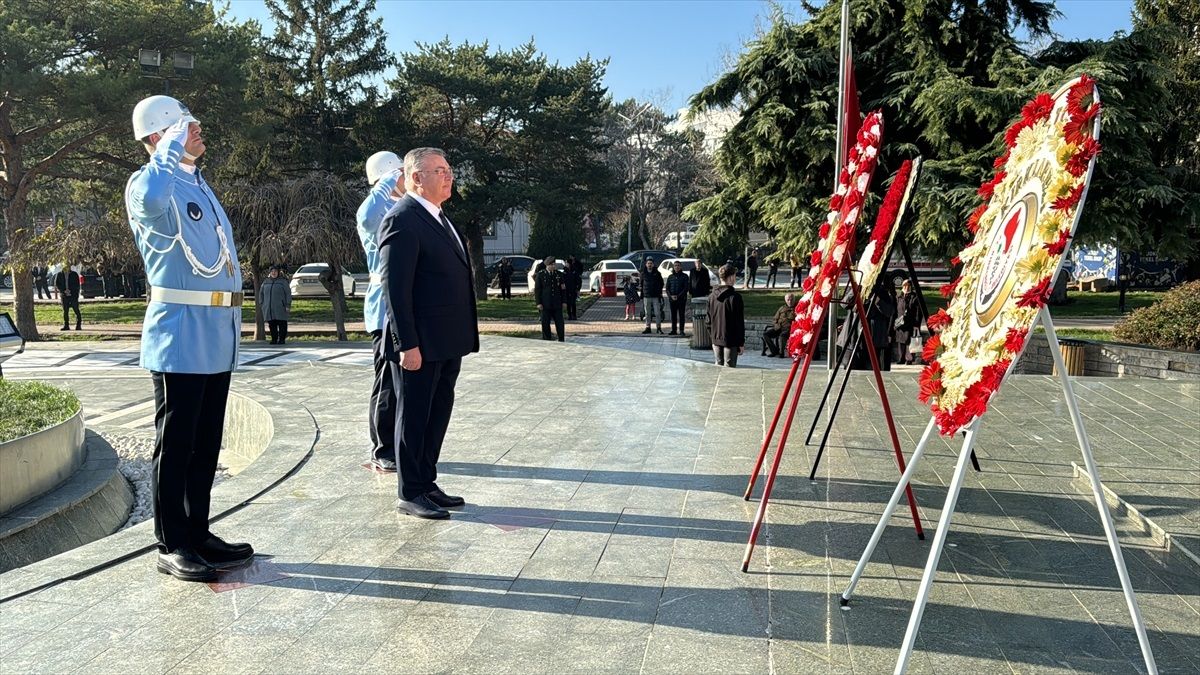 Atatürk'ün Kırklareli'ne Gelişinin 93. Yıl Dönümü Törenle Kutlandı