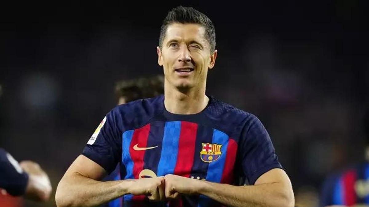 Barcelona'nın yıldızı Lewandowski'nin kaderi belli oldu! Menajeriyle görüştü