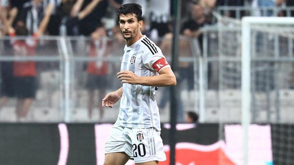 Beşiktaş'ta Necip Uysal'dan büyük fedakârlık!