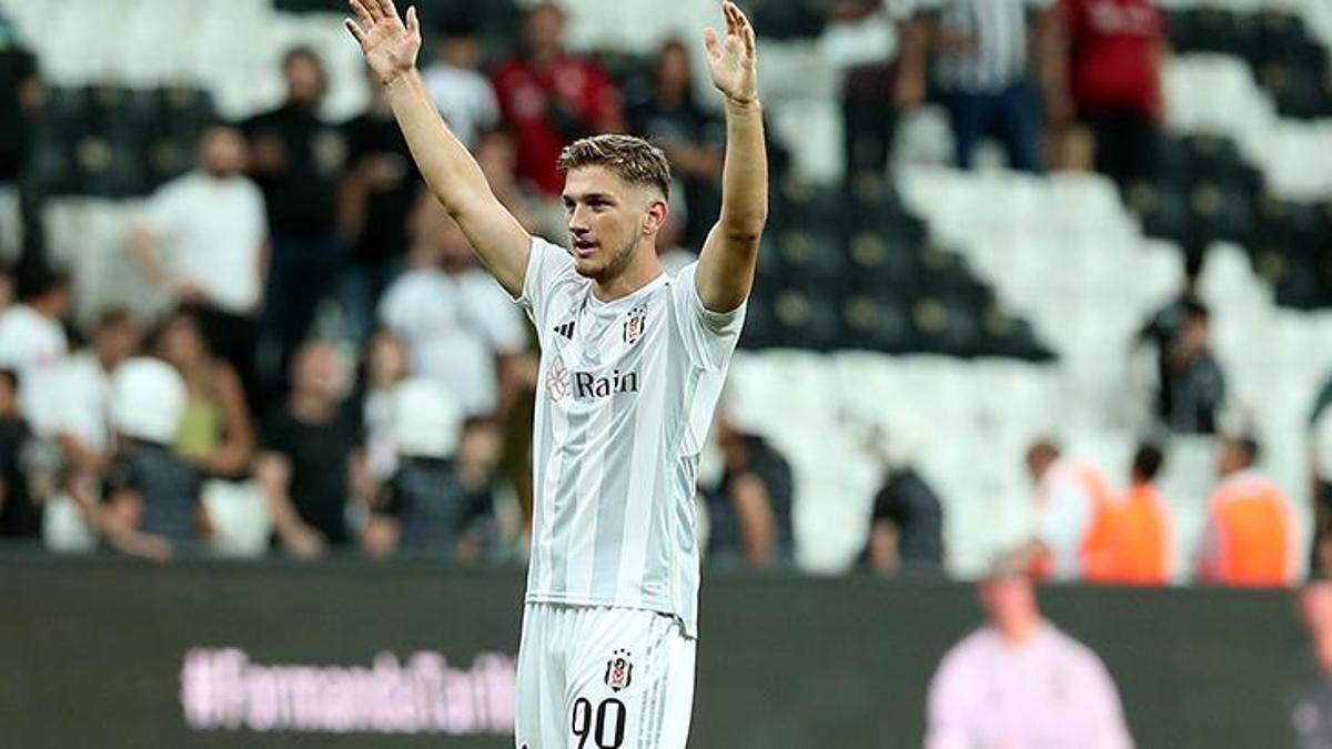 Beşiktaş'ta Semih Kılıçsoy sevinci