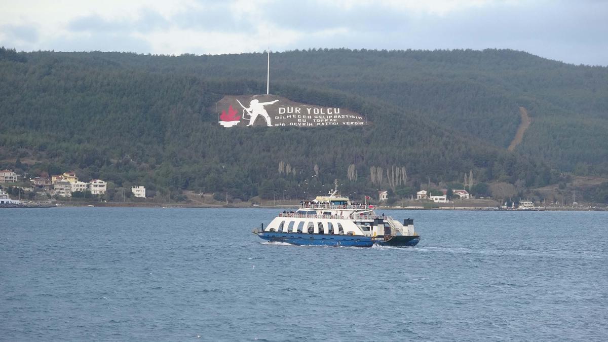 Bozcaada ve Gökçeada'ya yarınki feribot seferlerine fırtına engeli