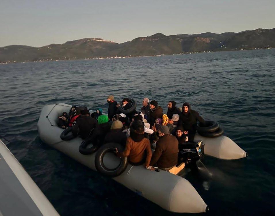 Çanakkale açıklarında 116 kaçak göçmen Sahil Güvenlik ekipleri tarafından yakalandı