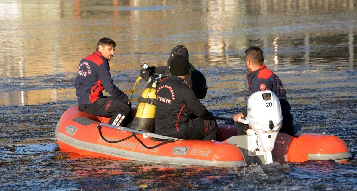 Ceyhan Nehri'ne 14 yaşındaki çocuk düşmüştü... Arama çalışmaları yeniden başladı