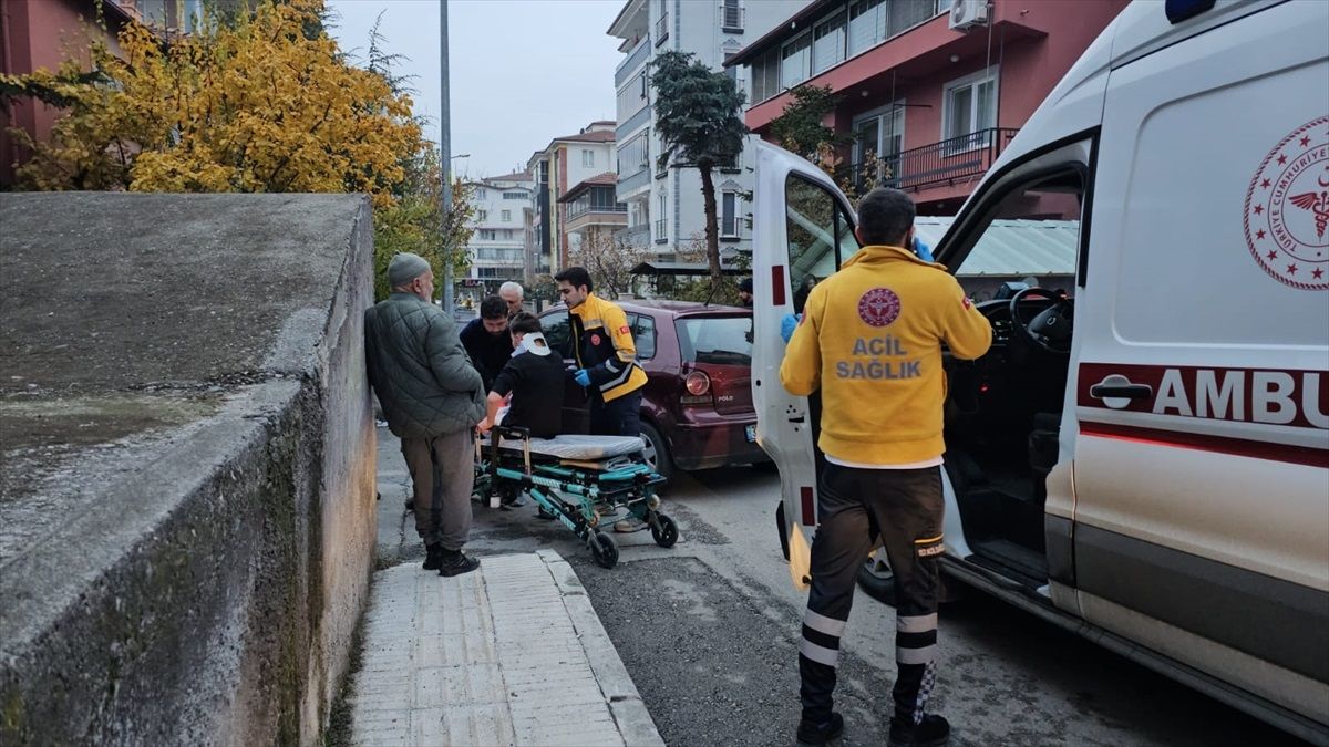 Çorum'da Otomobil Kazası: 2 Sürücü Yaralandı