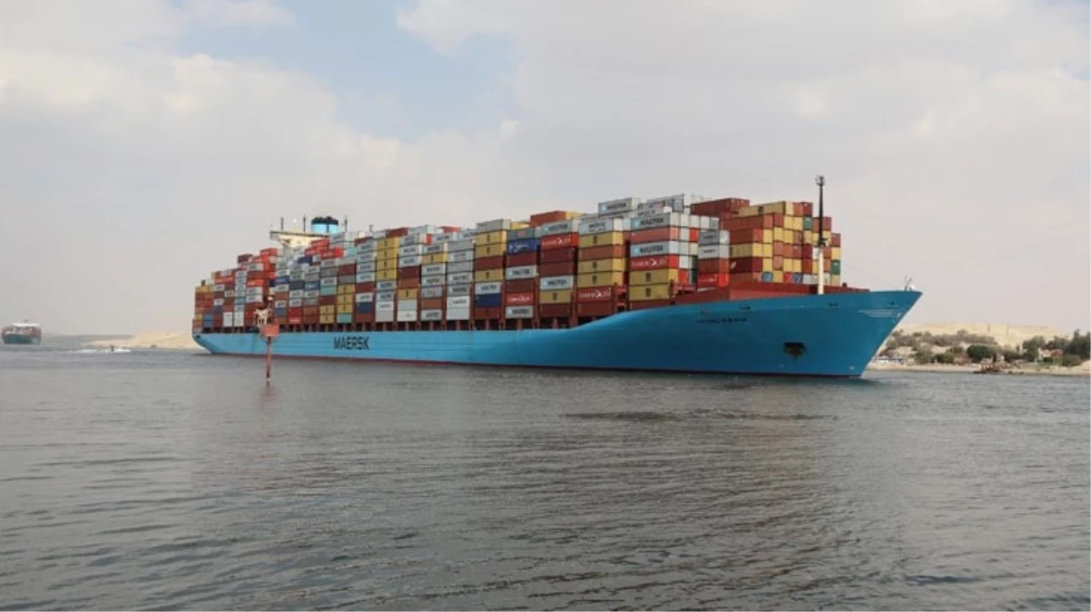 Dünyanın en büyük konteyner taşıma şirketi Maersk, Kızıldeniz'deki saldırılar sonrası bölgedeki seferlerini askıya aldı