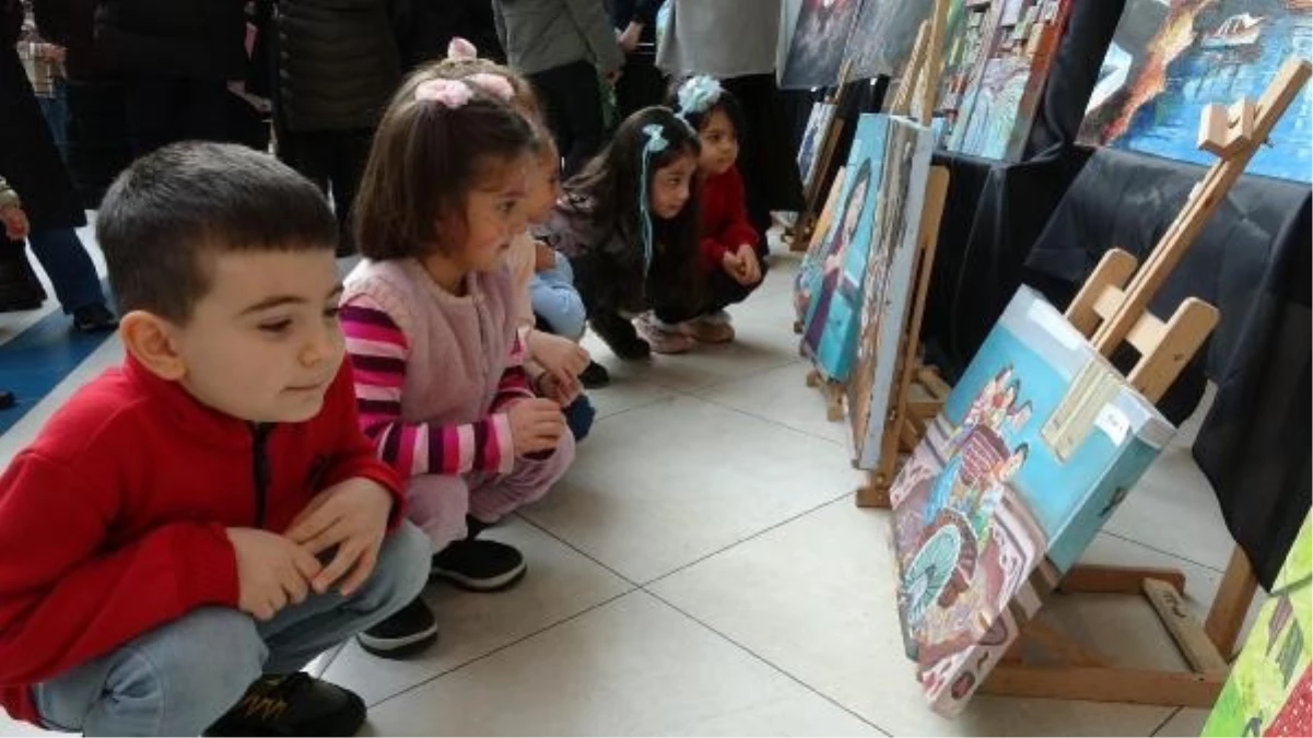 Erzurum Raci Alkır Güzel Sanatlar Lisesi Filistinlilere Destek İçin Tablo Bağışladı