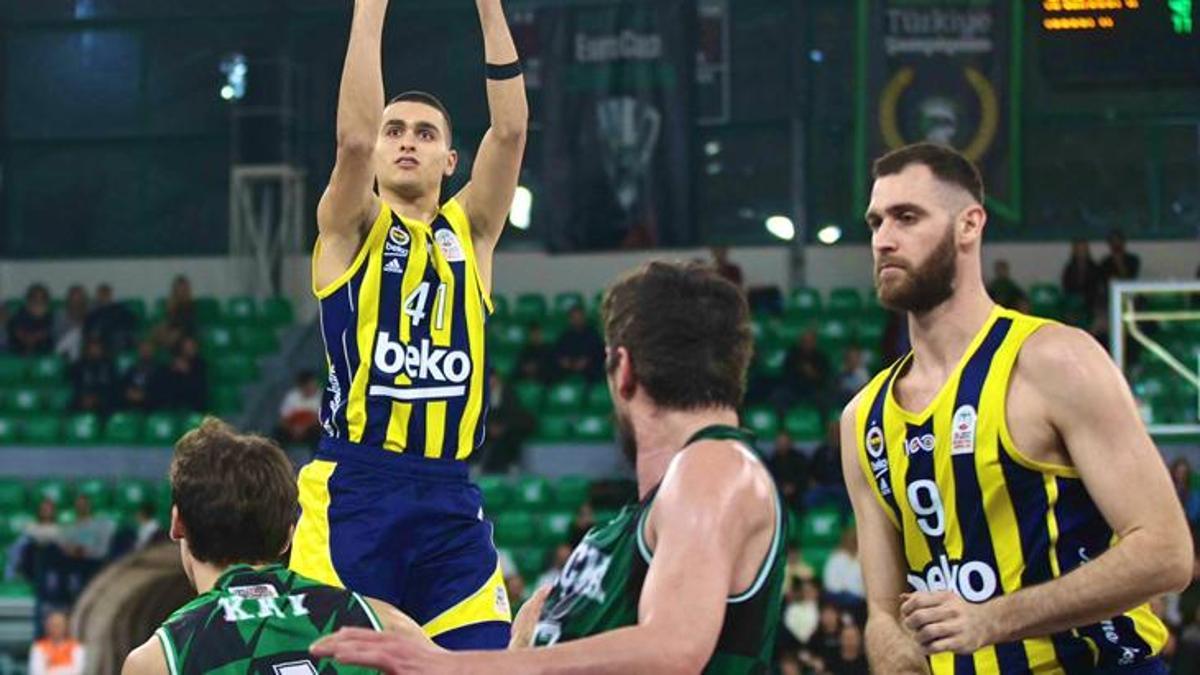 Fenerbahçe Beko, Darüşşafaka Lassa'yı farklı mağlup etti!