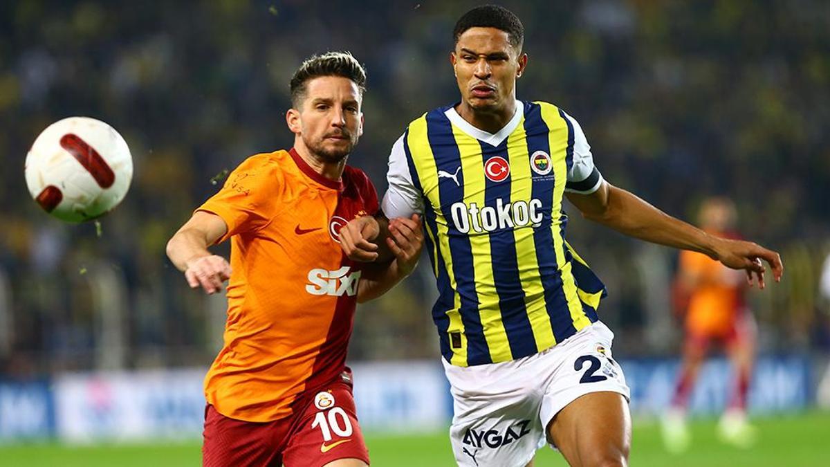 Fenerbahçe - Galatasaray derbisinde beklentilerin altında kalan ilk yarı!