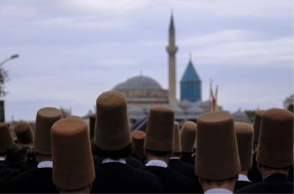 Hz. Mevlana'nın 750'nci Vuslat Yıl Dönümü Uluslararası Anma Törenleri Başladı