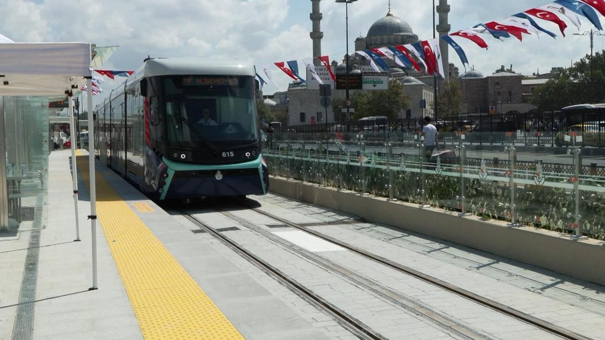 İstanbul'da Eminönü-Alibeyköy tramvay hattında arıza