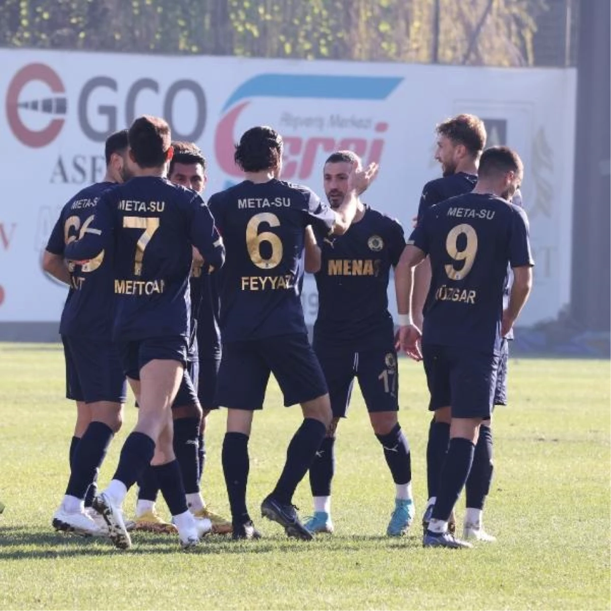 Menemen FK, deplasmanda Belediye Derincespor'u yenerek 3'te 3 yaptı