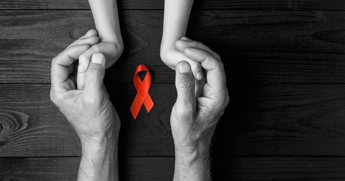 "Kök hücre naklinden sonra iyileşmiş 6 HIV vakası var"