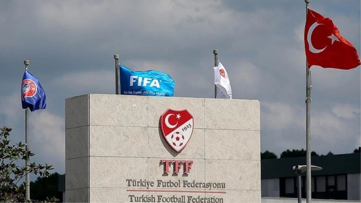 TFF Başkanı Büyükekşi yönetimi olağanüstü toplantıya çağırdı: Türk futboluna utanç dolu bir yumruk atıldı, herkes bedelini ödeyecek