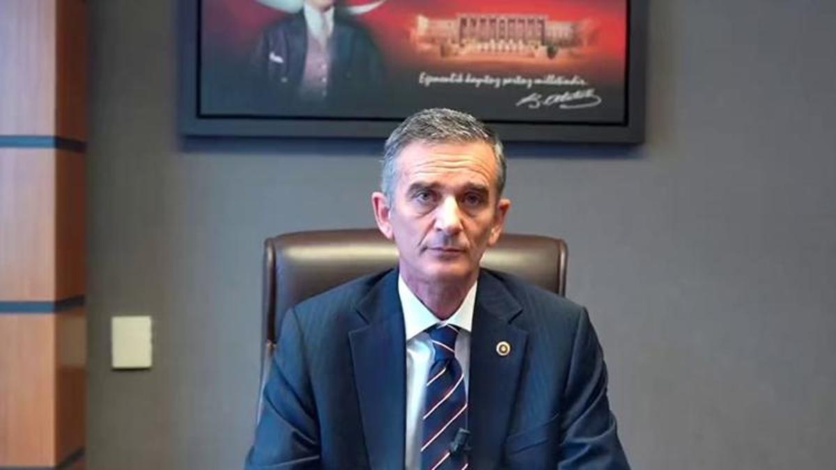 Ümit Dikbayır: İYİ Parti'den beni değil, adaleti, inancı, cesareti ihraç ettiler