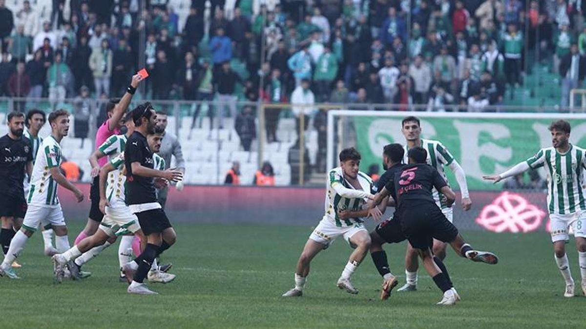 Vanspor - Bursaspor maçı ertelendi!