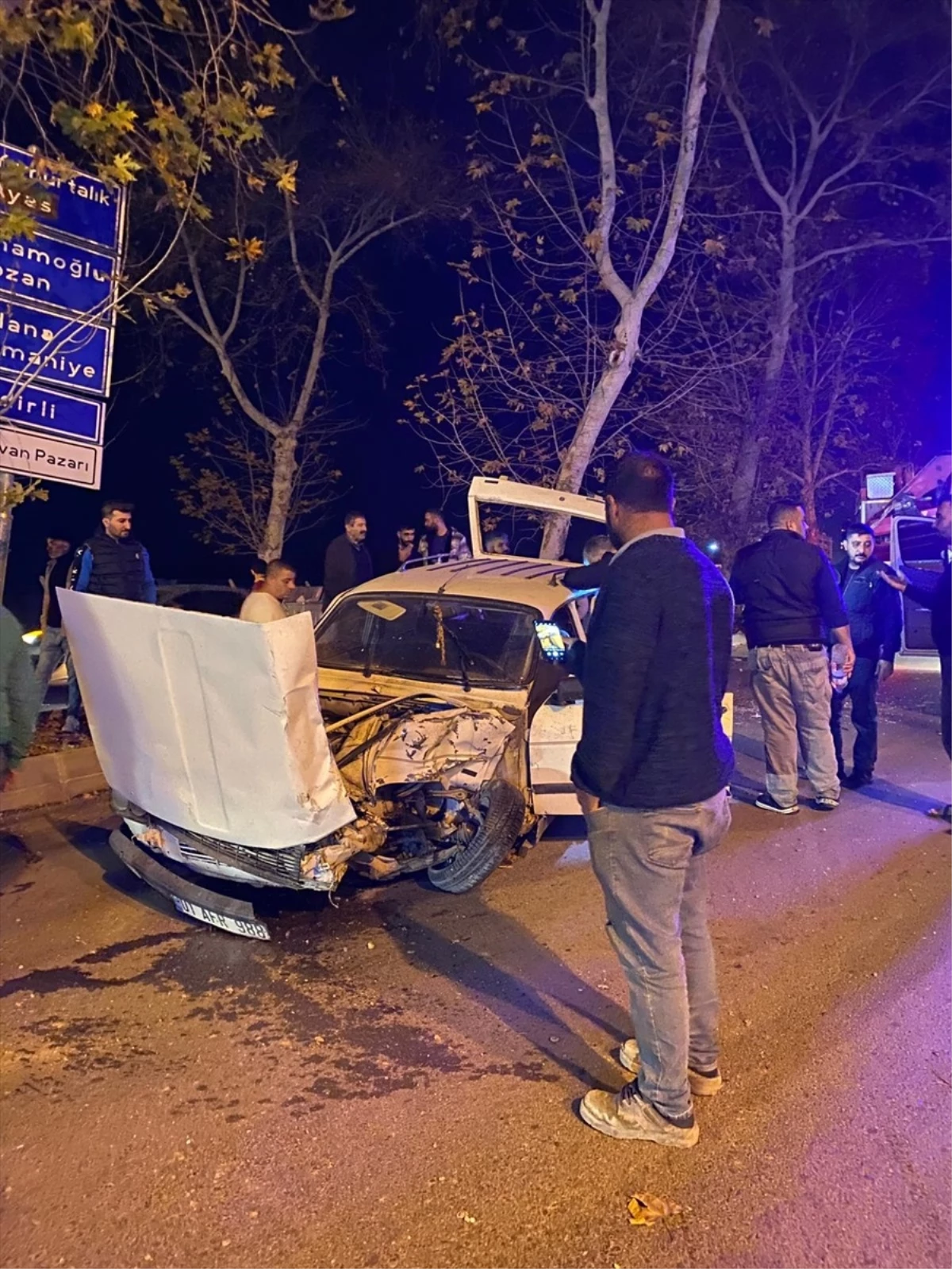 Adana'da Otomobil Çarpışması: 1 Yaralı