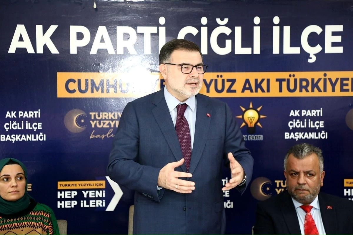 AK Parti İzmir İl Başkanı Bilal Saygılı, Çiğli ve Karşıyaka İlçe Başkanlıklarını Ziyaret Etti