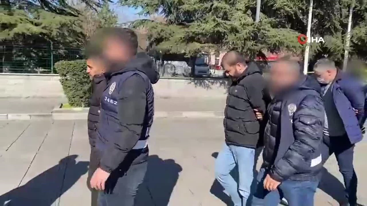 Ankara'da 4 Otomobil Hırsızı Yakalandı