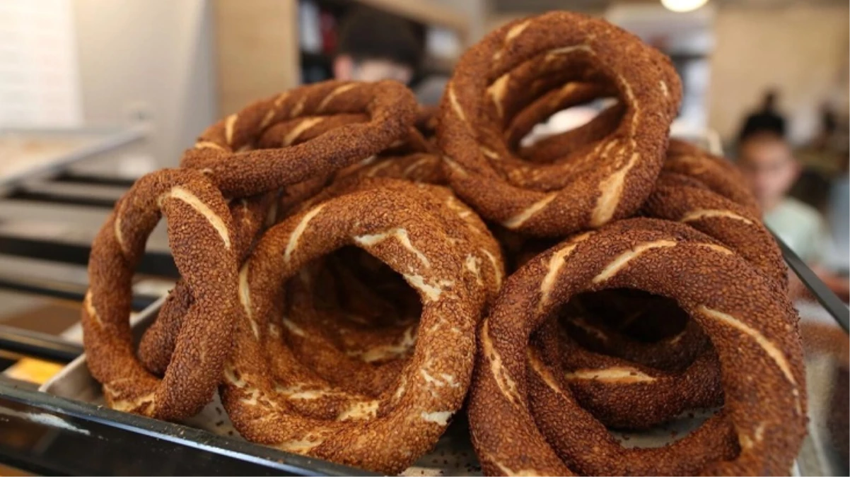 Ankara'da simit fiyatlarına yapılan zam kararı iptal edildi! 10 liradan satılmaya devam edecek