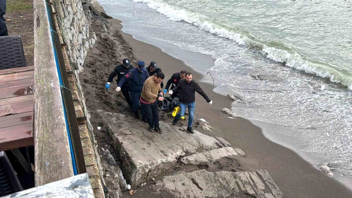 Ankara'dan tatil için Düzce'ye gelen adamın cesedi sahile vurdu