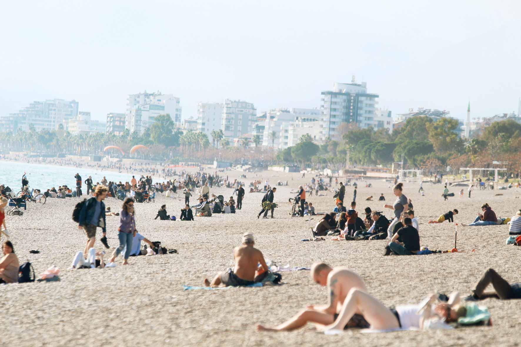 Antalya yılbaşı rekoru kırdı