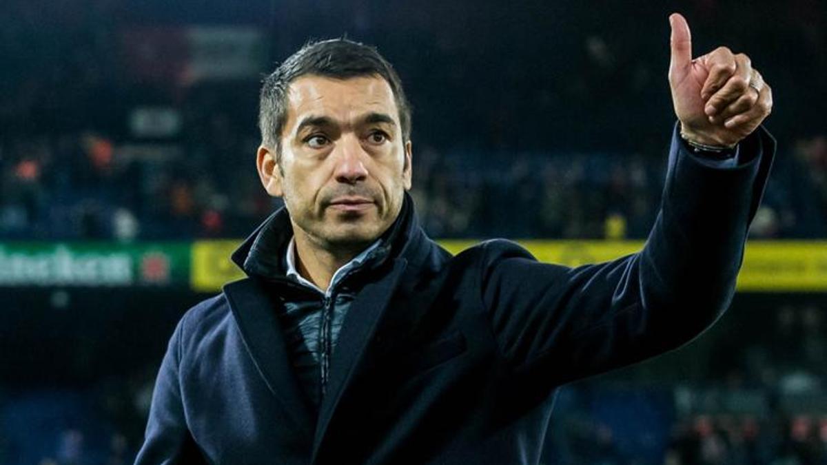 Beşiktaş, Giovanni van Bronckhorst ile anlaşma sağladı!