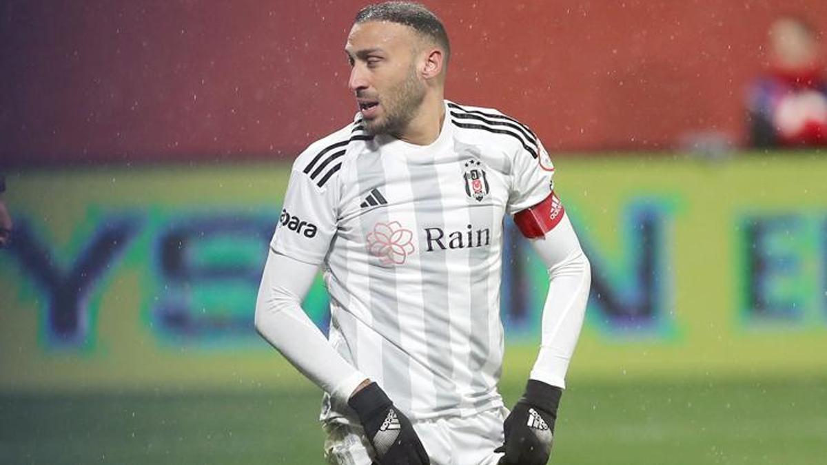 Beşiktaş'ta kaptanlar Cenk Tosun ve Mert Günok konuştu: Kabul edilmeyecek sonuç!