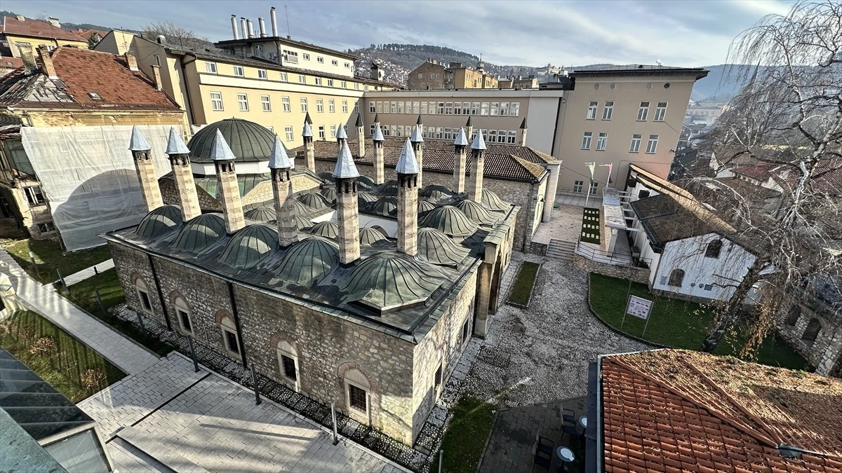 Bosna Hersek'in en eski eğitim kurumu Gazi Hüsrev Bey Medresesi'nin 487. kuruluş yılı