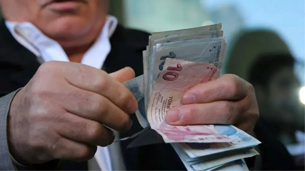 Çalışan emeklilere 5 bin lira ikramiye verilmesi TBMM'de kabul edildi