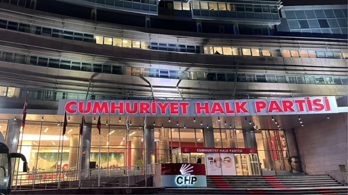 CHP, 209 belediye başkan adayını daha belirledi! Antalya'da Muhittin Böcek, Diyarbakır'da Cafer Pekdemir aday