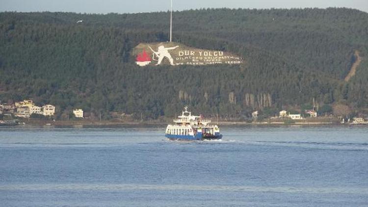 Deniz ulaşımına olumsuz hava engeli: Bozcaada ve Gökçeada'ya feribot seferleri iptal edildi