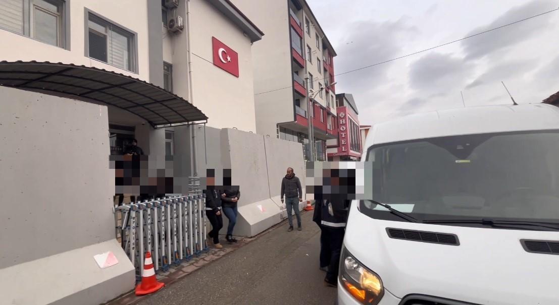 Erzincan'daki fuhuş operasyonunda 5 kadın kurtarıldı, 3 zanlı tutuklandı