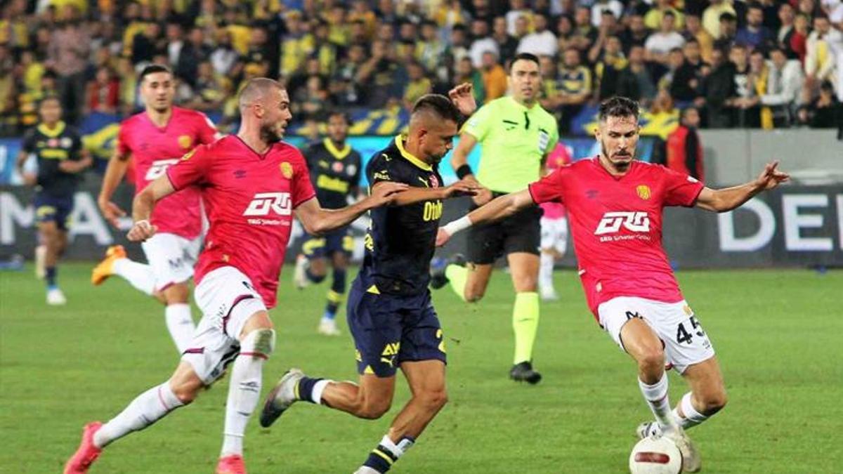 Fenerbahçe'nin konuğu Ankaragücü! İşte maça dair son dakika bilgileri