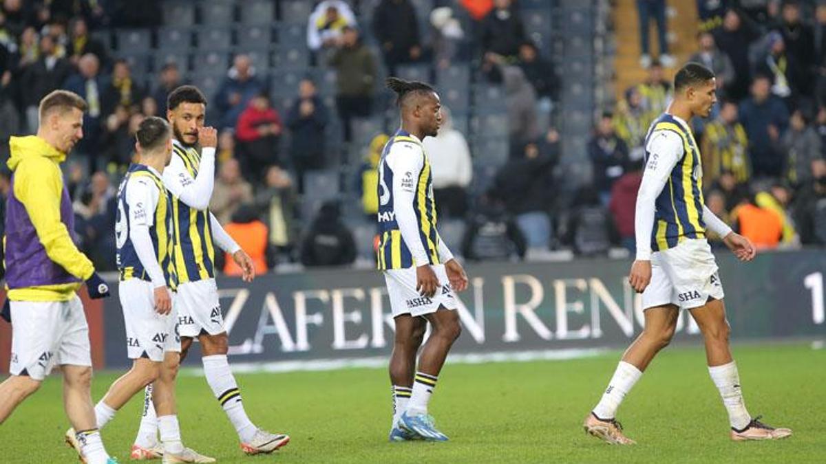 Fenerbahçe'nin kritik puan kaybı sonrası sert sözler! 'Ummadık taş baş yarar'