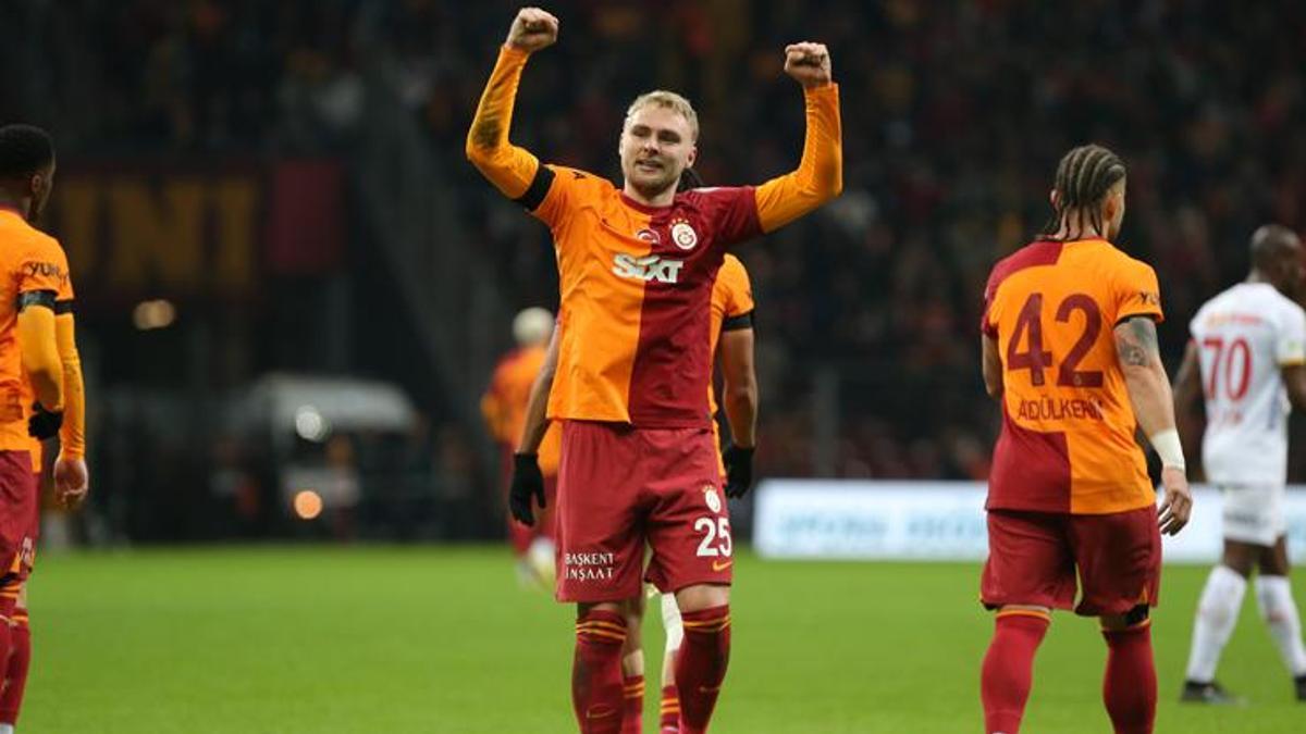 Galatasaray'da golcülük sırası Victor Nelsson'da