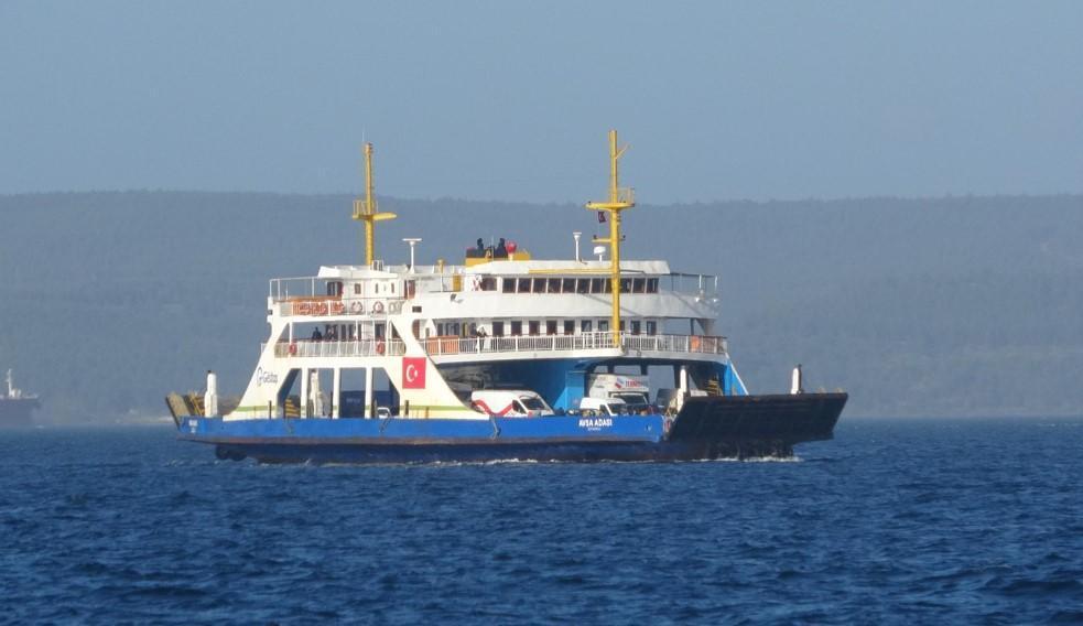 Gökçeada'nın yarınki bazı feribot seferleri iptal edildi