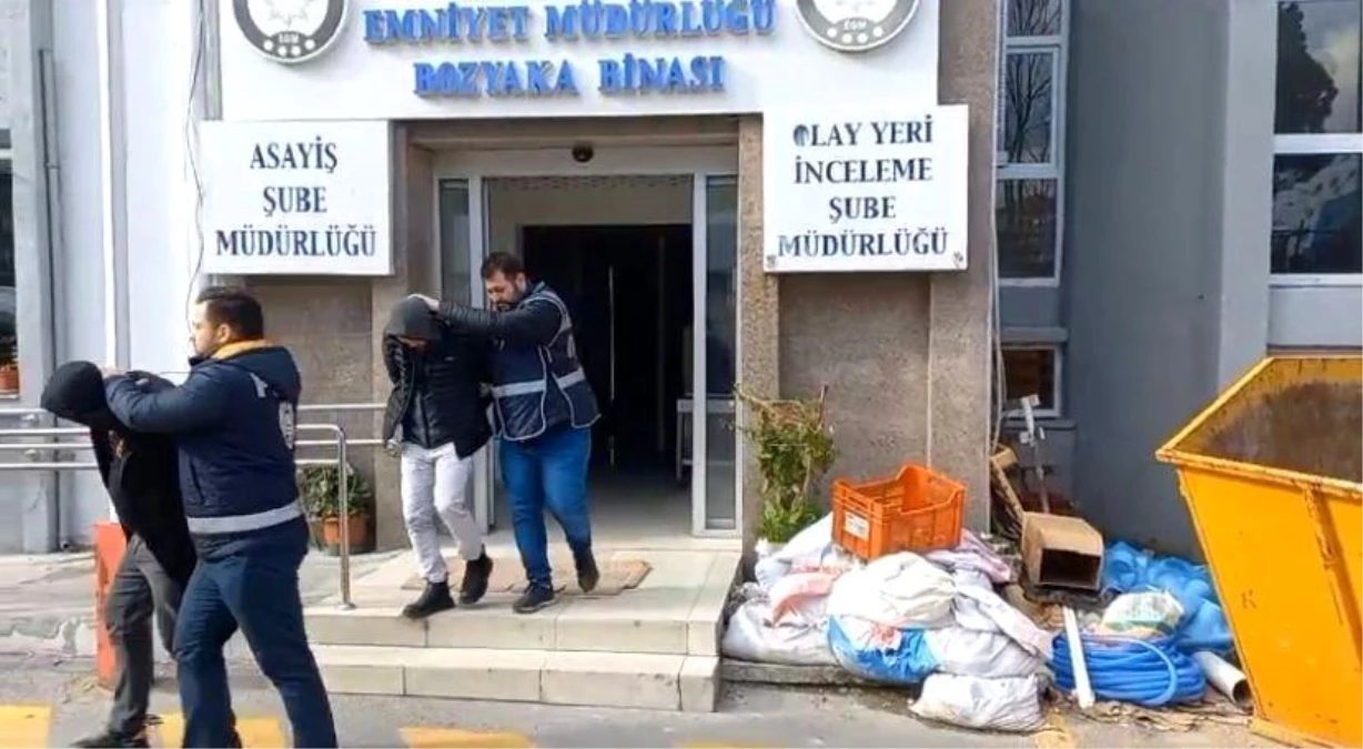 İzmir'de Dolandırıcılık Operasyonu: 4 Şüpheli Yakalandı