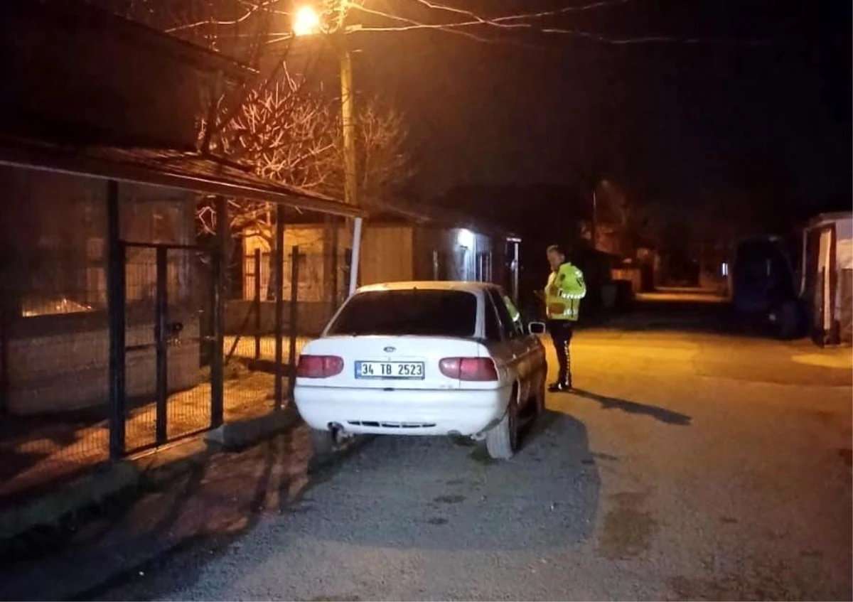 Kocaeli'de Çalınan Otomobil Sakarya'da Bulundu