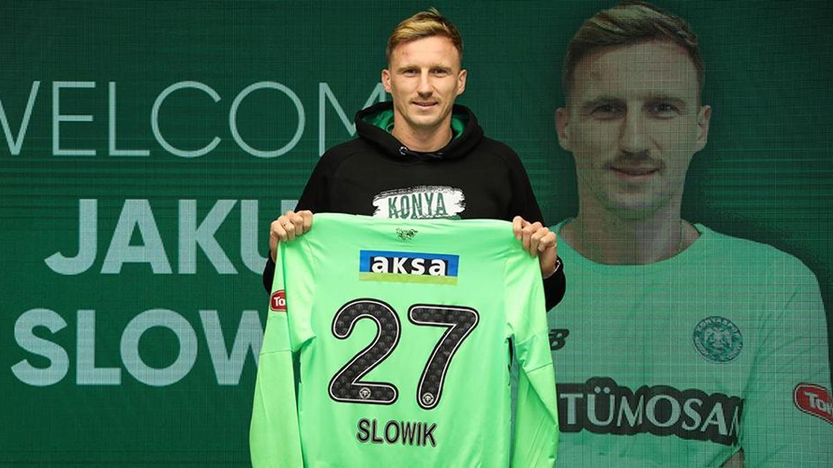 Konyaspor, Jakup Slowik'i transfer etti