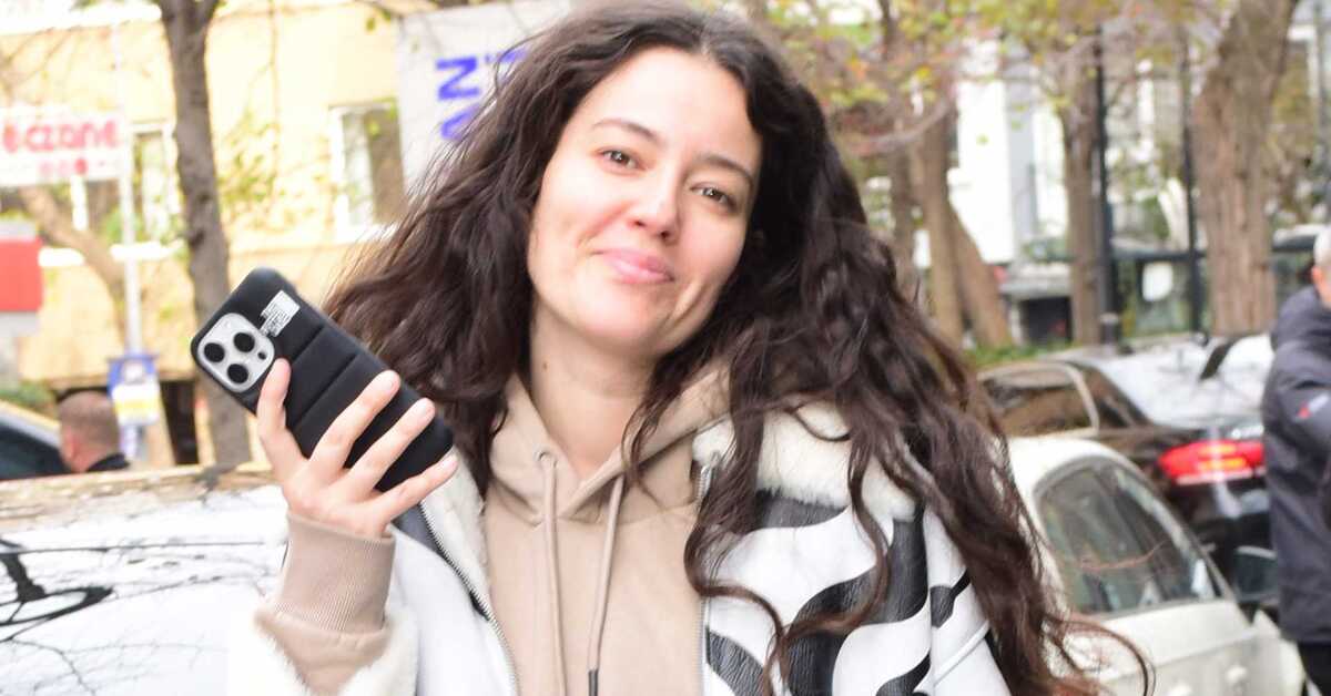 Pelin Akil: Benlerimi kontrol ettirdim - Magazin haberleri