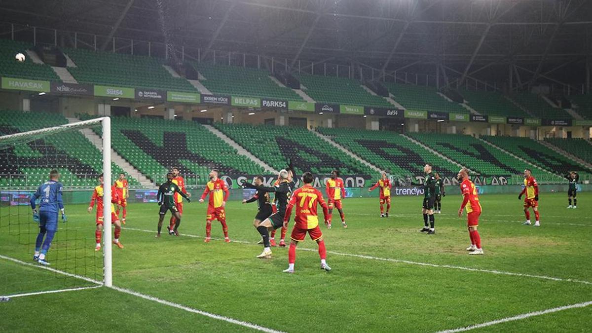 Sakaryaspor - Göztepe maç sonucu: 1-2