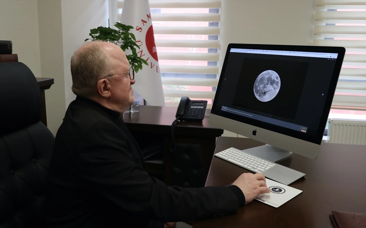 Samsun Üniversitesi Rektörü Prof. Dr. Mahmut Aydın, AA'nın 2023 Yılının En İyi Fotoğraflarını Oyladı