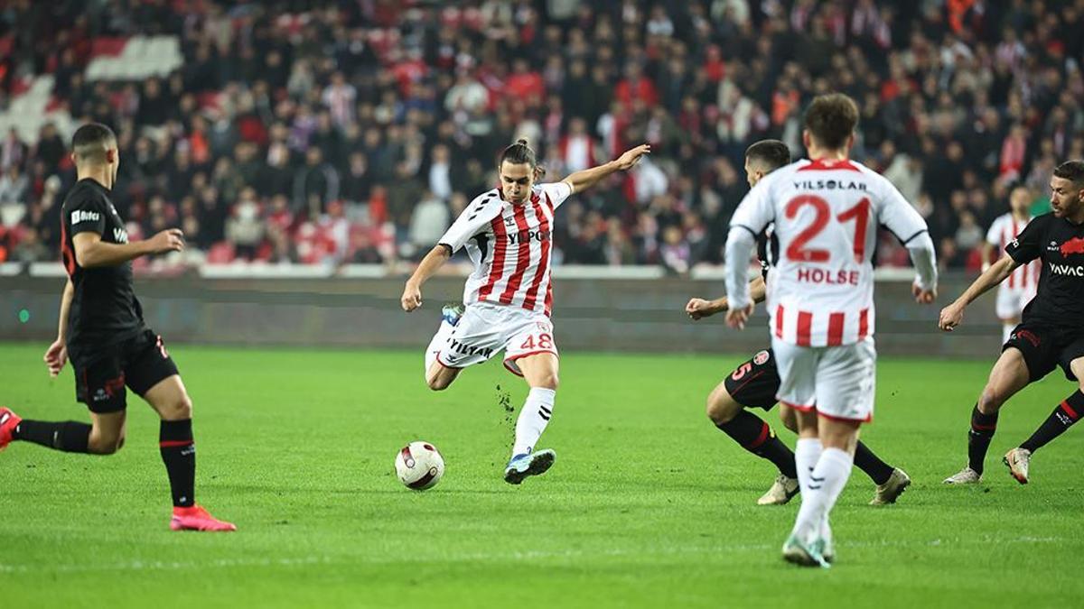 Samsunspor - Fatih Karagümrük maçı (CANLI)